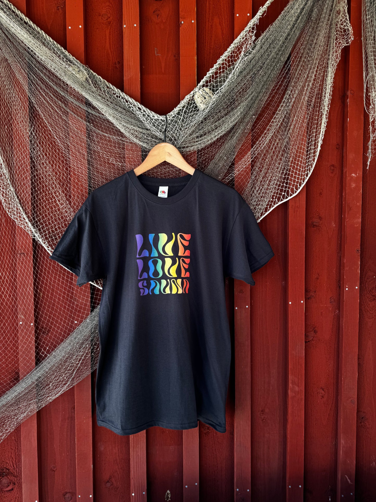 Live, love, sauna -T-paita, musta